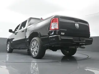 Ram 1500 2023 4x2 Big Horn 4dr Crew Cab 5.6 ft. SB Pickup