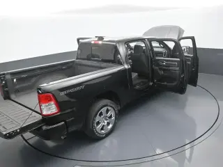 Ram 1500 2023 4x2 Big Horn 4dr Crew Cab 5.6 ft. SB Pickup