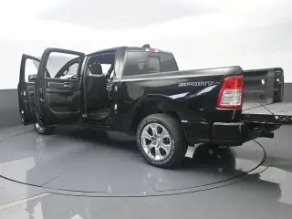 Ram 1500 2023 4x2 Big Horn 4dr Crew Cab 5.6 ft. SB Pickup