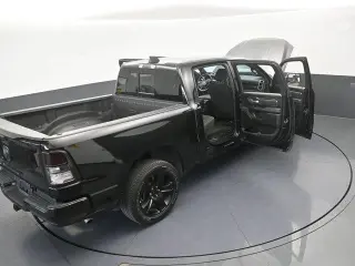 Ram 1500 2024 4x2 Big Horn 4dr Crew Cab 5.6 ft. SB Pickup