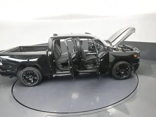 Ram 1500 2024 4x2 Big Horn 4dr Crew Cab 5.6 ft. SB Pickup