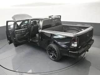 Ram 1500 2024 4x2 Big Horn 4dr Crew Cab 5.6 ft. SB Pickup