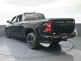 Ram 1500 2025 4x4 Lone Star 4dr Crew Cab 5.6 ft. SB Pickup