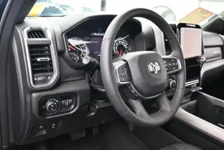 Ram 1500 2025 4x4 Lone Star 4dr Crew Cab 5.6 ft. SB Pickup