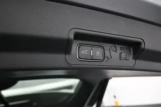 Ford Explorer 2023 AWD ST 4dr SUV