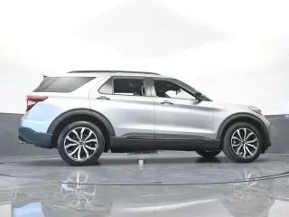 Ford Explorer 2023 AWD ST 4dr SUV