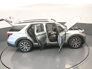 Ford Explorer 2023 AWD ST 4dr SUV