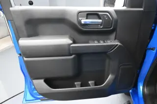Chevrolet Silverado 1500 2025 4x2 Custom 4dr Crew Cab 5.8 ft. SB