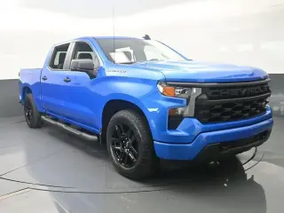 Chevrolet Silverado 1500 2025 4x2 Custom 4dr Crew Cab 5.8 ft. SB