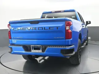 Chevrolet Silverado 1500 2025 4x2 Custom 4dr Crew Cab 5.8 ft. SB