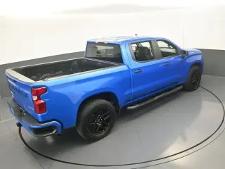 Chevrolet Silverado 1500 2025 4x2 Custom 4dr Crew Cab 5.8 ft. SB
