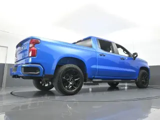 Chevrolet Silverado 1500 2025 4x2 Custom 4dr Crew Cab 5.8 ft. SB