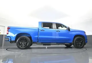 Chevrolet Silverado 1500 2025 4x2 Custom 4dr Crew Cab 5.8 ft. SB