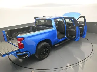 Chevrolet Silverado 1500 2025 4x2 Custom 4dr Crew Cab 5.8 ft. SB