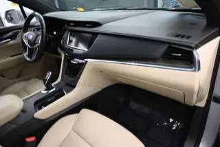 Cadillac XT5 2019 4dr SUV