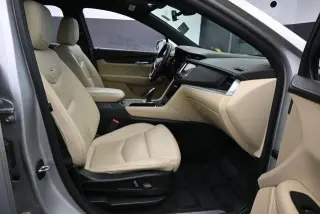 Cadillac XT5 2019 4dr SUV