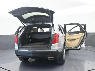 Cadillac XT5 2019 4dr SUV