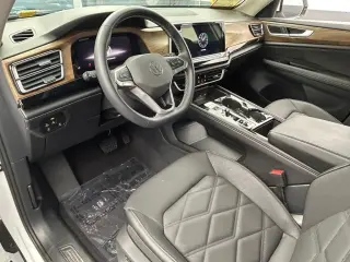 Volkswagen Atlas 2024 SE 4dr SUV w/Technology