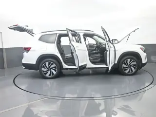 Volkswagen Atlas 2024 SE 4dr SUV w/Technology