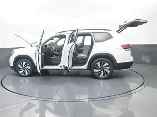 Volkswagen Atlas 2024 SE 4dr SUV w/Technology