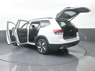 Volkswagen Atlas 2024 SE 4dr SUV w/Technology