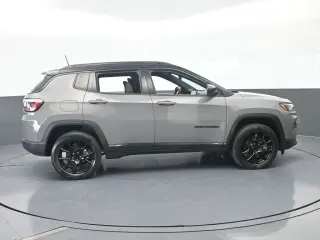 Jeep Compass 2023 4x4 Latitude 4dr SUV