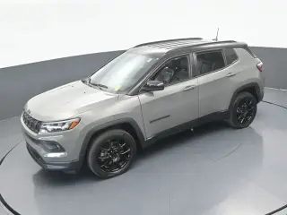Jeep Compass 2023 4x4 Latitude 4dr SUV