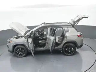 Jeep Compass 2023 4x4 Latitude 4dr SUV