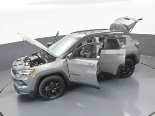 Jeep Compass 2023 4x4 Latitude 4dr SUV