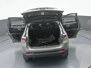 Jeep Compass 2023 4x4 Latitude 4dr SUV