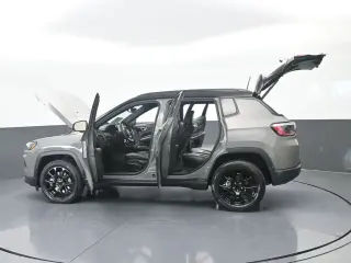 Jeep Compass 2023 4x4 Latitude 4dr SUV