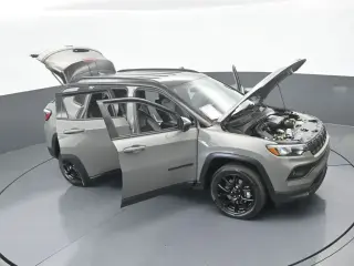 Jeep Compass 2023 4x4 Latitude 4dr SUV