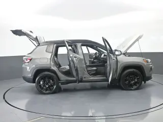 Jeep Compass 2023 4x4 Latitude 4dr SUV
