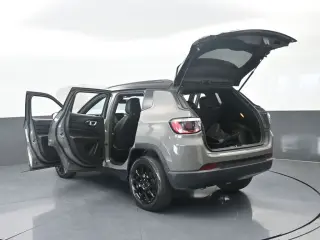 Jeep Compass 2023 4x4 Latitude 4dr SUV