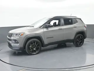Jeep Compass 2023 4x4 Latitude 4dr SUV