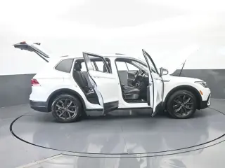 Volkswagen Tiguan 2024 Wolfsburg Edition 4dr SUV