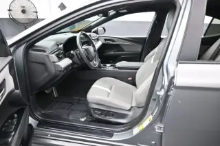 Toyota Camry 2025 SE 4dr Sedan