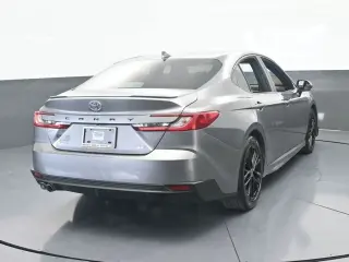 Toyota Camry 2025 SE 4dr Sedan