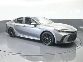 Toyota Camry 2025 SE 4dr Sedan