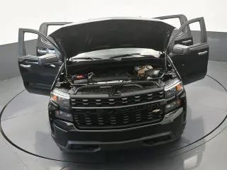 Chevrolet Silverado 1500 2021 4x2 Custom 4dr Crew Cab 5.8 ft. SB