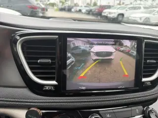 Chrysler Pacifica Hybrid 2022 Touring L 4dr Mini-Van