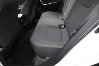 Toyota RAV4 2025 LE 4dr SUV