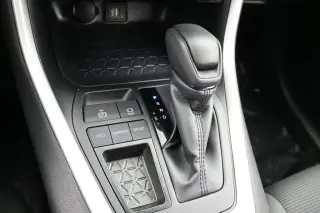 Toyota RAV4 2025 LE 4dr SUV