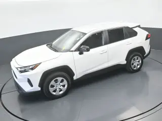 Toyota RAV4 2025 LE 4dr SUV