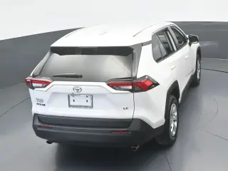Toyota RAV4 2025 LE 4dr SUV