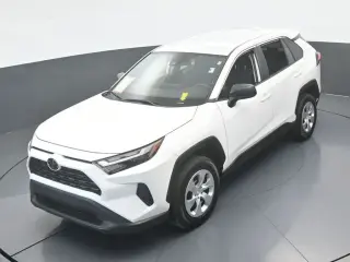 Toyota RAV4 2025 LE 4dr SUV