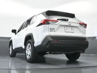 Toyota RAV4 2025 LE 4dr SUV