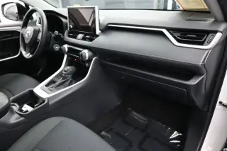 Toyota RAV4 2025 LE 4dr SUV