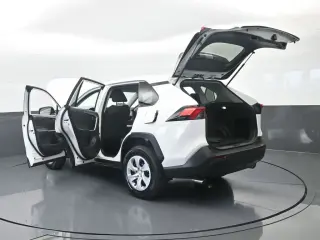 Toyota RAV4 2025 LE 4dr SUV