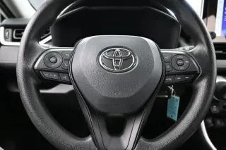 Toyota RAV4 2025 LE 4dr SUV